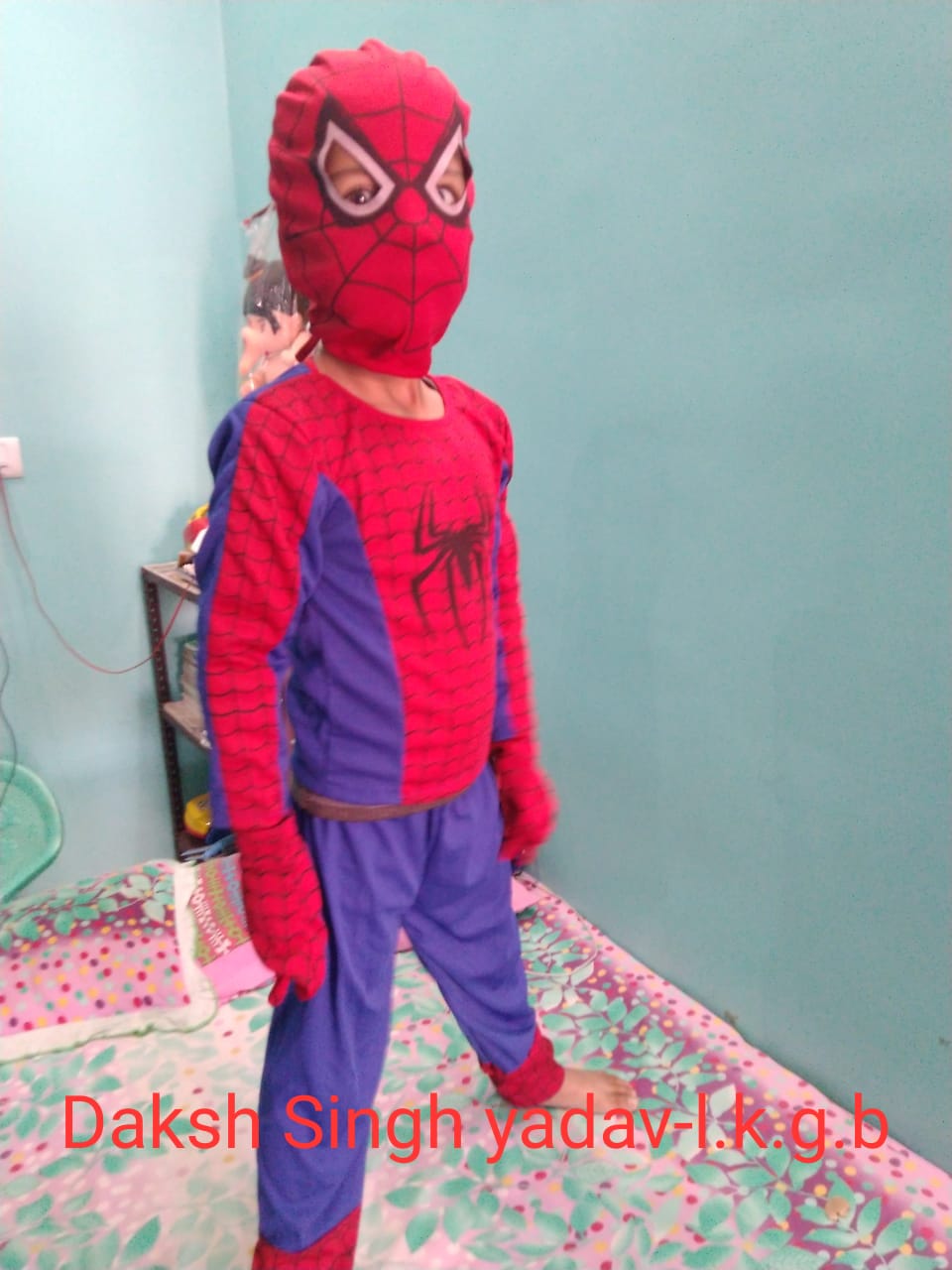  FANCY DRESS COMPETITION-LKG-B